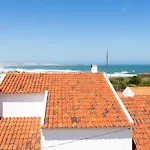 Hostel Baleal Surf Camp - 1 *