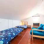 Baleal Surf Camp - 1 * Peniche