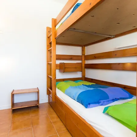 Baleal Surf Camp - 1 * פניש
