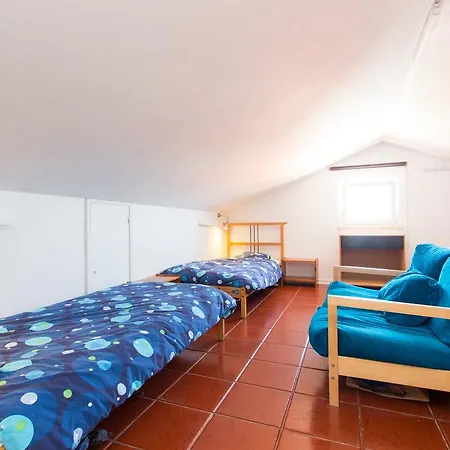 Baleal Surf Camp - 1 * פניש