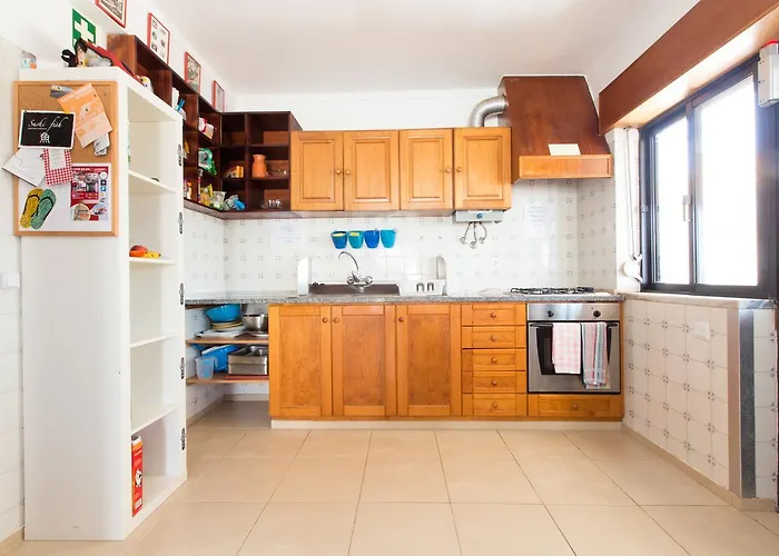 Vandrerhjem Baleal Surf Camp - 1 *